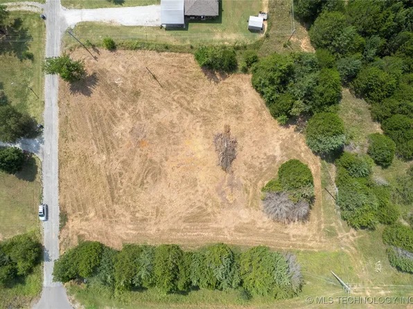 8011 County Road 3572, Ada, OK 74820