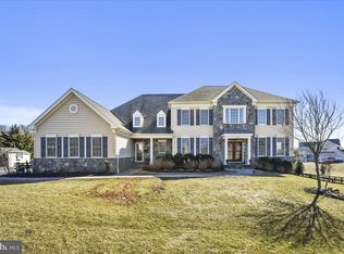 15152 Carver Ct, Waterford, VA 20197