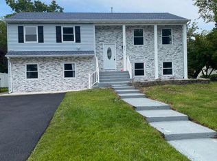 516 San Juan Dr, Toms River, NJ 08753