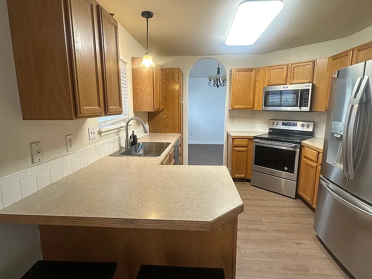 4302 Limestone Ln — Photo 13