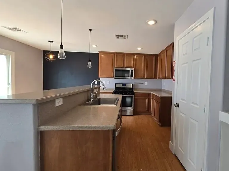 117 Big Cliff Ave — Photo 7