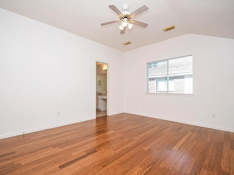 4323 Magnolia Ln — Photo 35