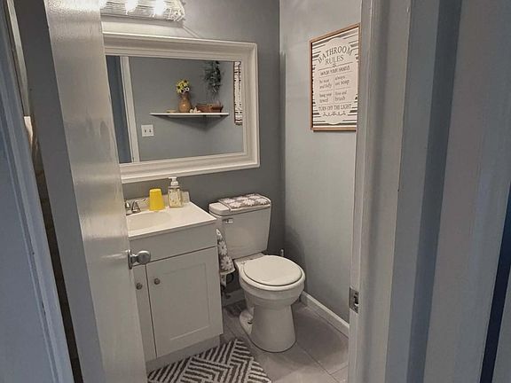 5th image of 5550 N Ocean Blvd APT 106