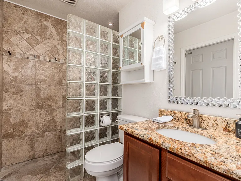 7519 E Princeton Ave — Photo 40