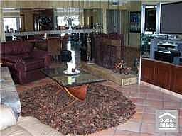 Beautifuly decorated with Terracotta tiles and Textured walls