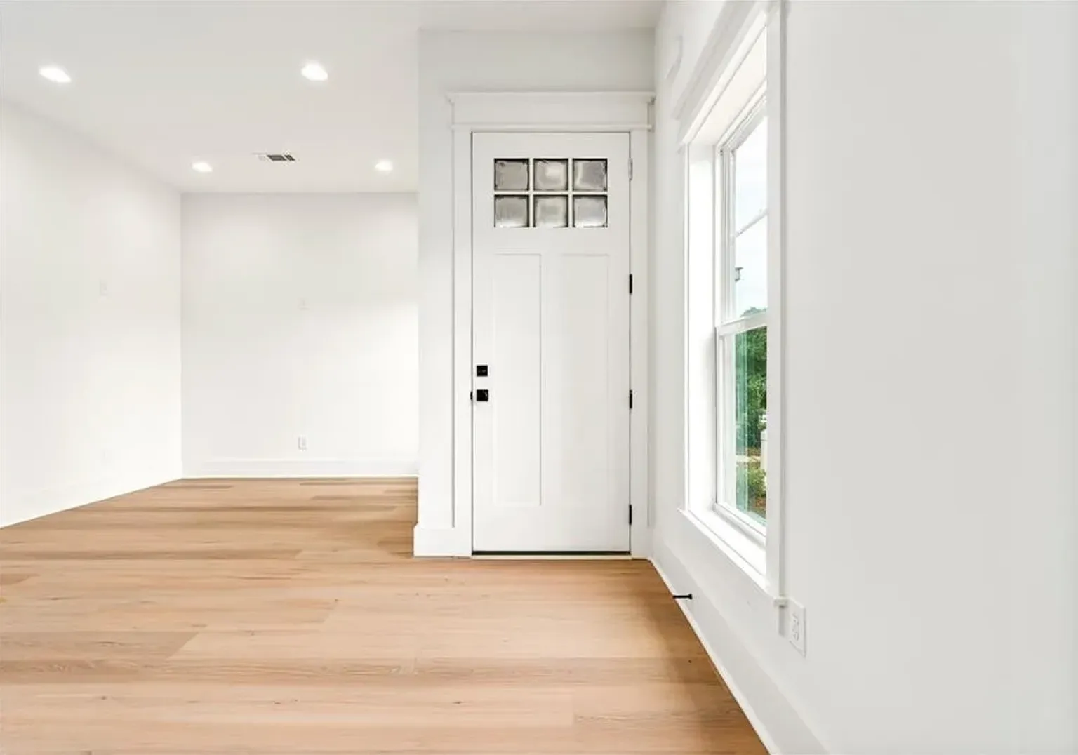 Brand-New Luxury Student Living - Now Leasing for Fall 2027! — Photo 3