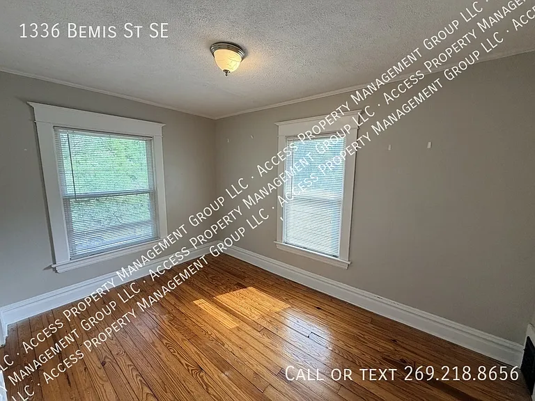 1336 Bemis St SE — Photo 23