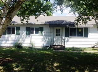 6803 Bluegrass St, Portage, MI 49024