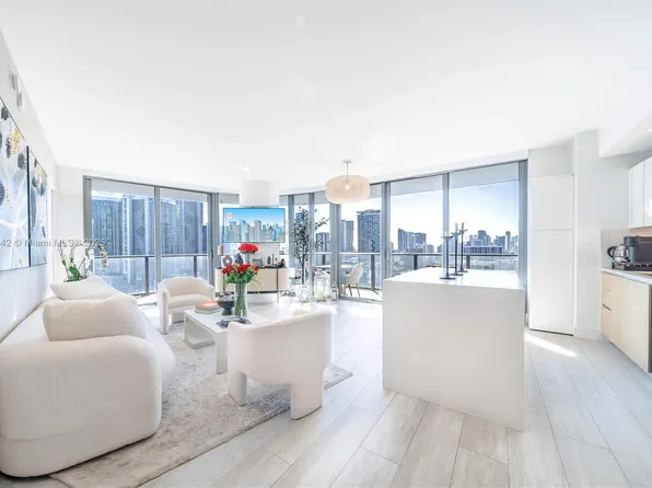 121 NE 34th St Unit 2104, Miami, FL 33137
