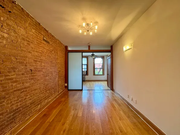 2250 1st Avenue image 1 of 27