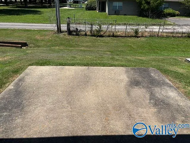 160 Sycamore Pl — Photo 15