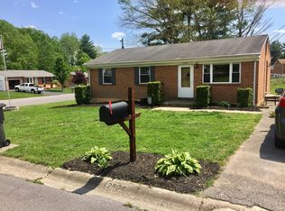 2804 Elderwood Rd, Salem, VA 24153