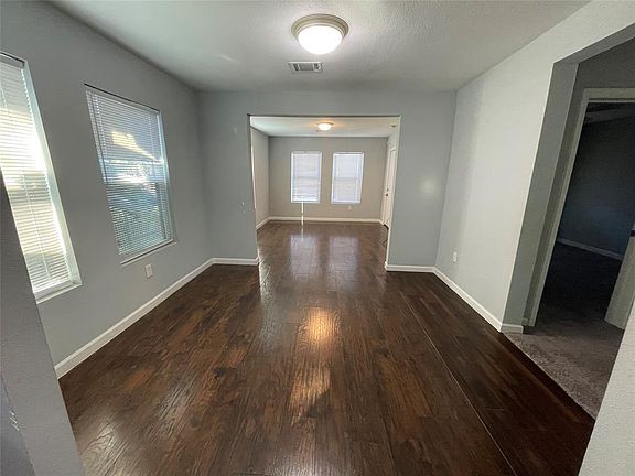 5th image of 4206 Shelby Cir