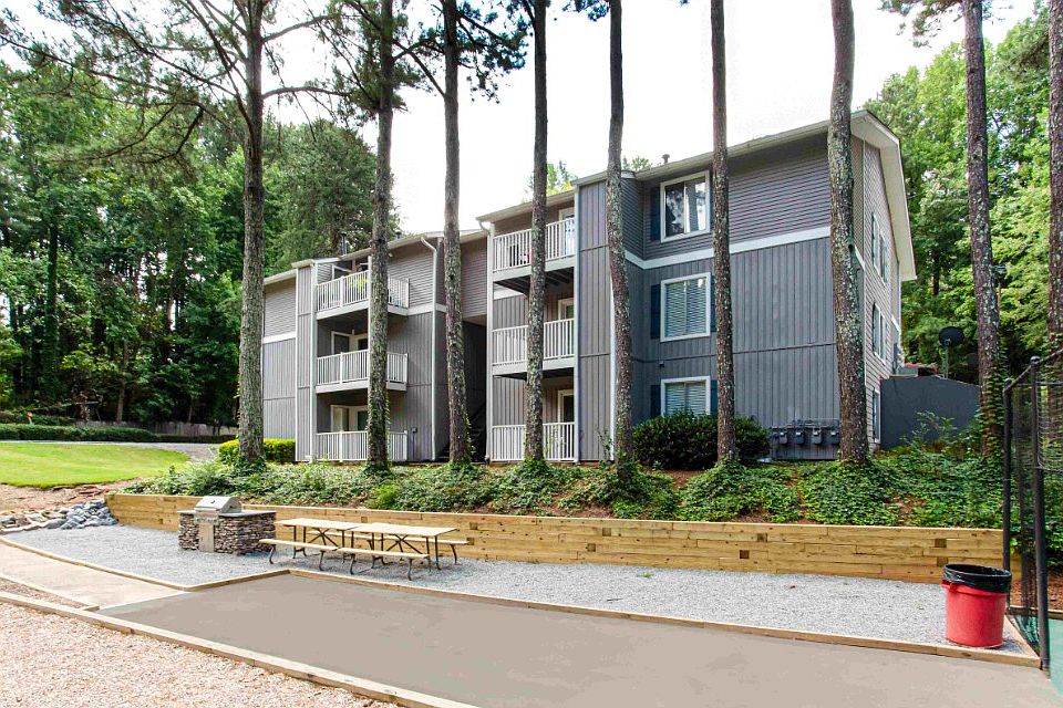 Building Photo 3