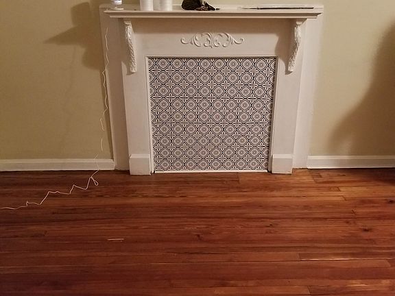 2nd image of 21 Stroud St
