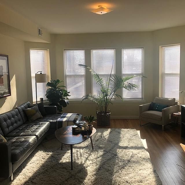 1st image of 3318 W Palmer St APT 1