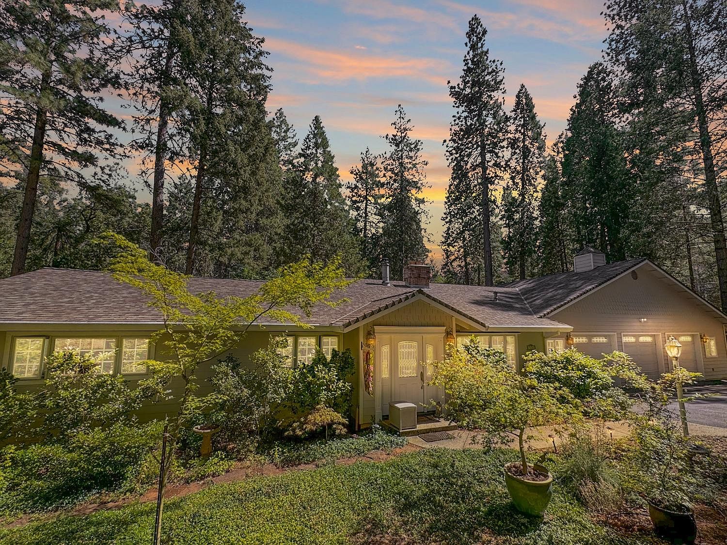 13287 Rattlesnake Rd, Grass Valley, CA 95945 | Zillow