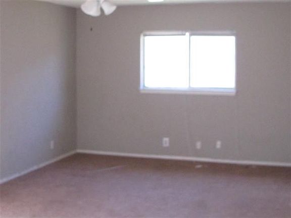 3rd image of 1201 E Inwood Dr