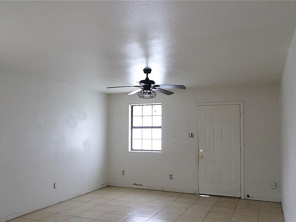 4th image of 1408 Green Ave