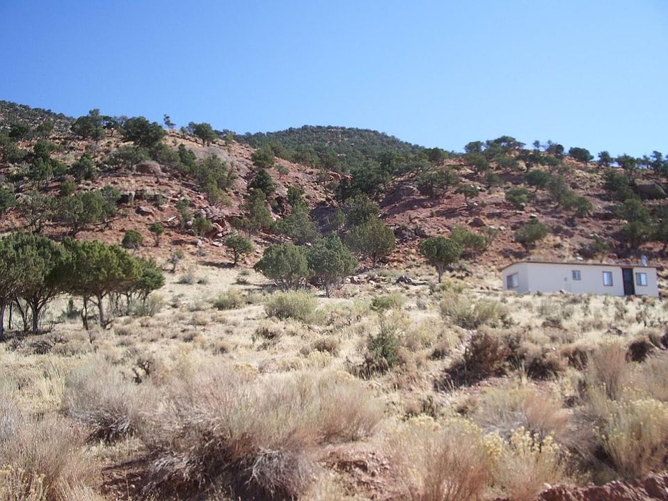 1st image of 1522 N Foothill Dr #10-A