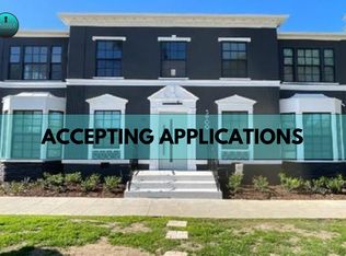 3900 5th St APT 23, Riverside, CA 92501