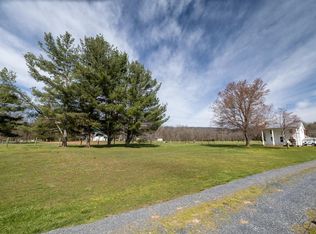 512 N River Rd, Mount Solon, VA 22843