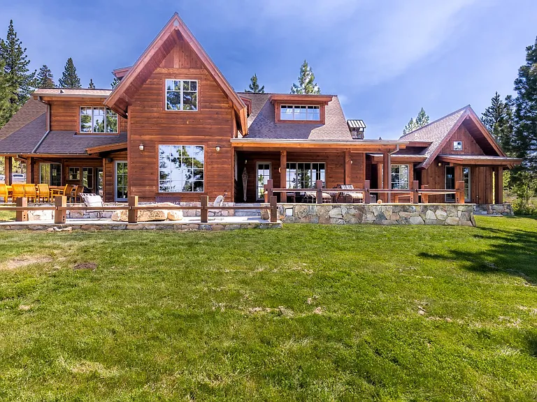 13193 Snowshoe Thompson Cir — Photo 42