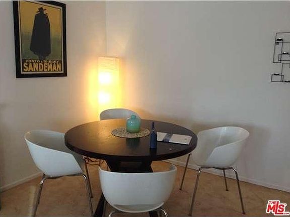 5th image of 6227 Morse Ave APT 305