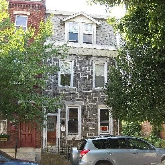 3960 Terrace St — Photo 1