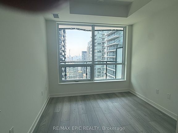 4th image of 110 Broadway Ave #2913S