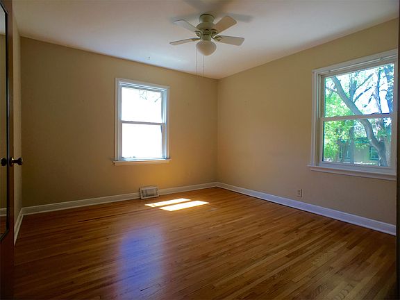 3rd image of 3902 Alabama Ave S #2