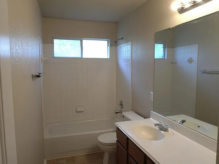26610 Sparrow Rdg — Photo 25