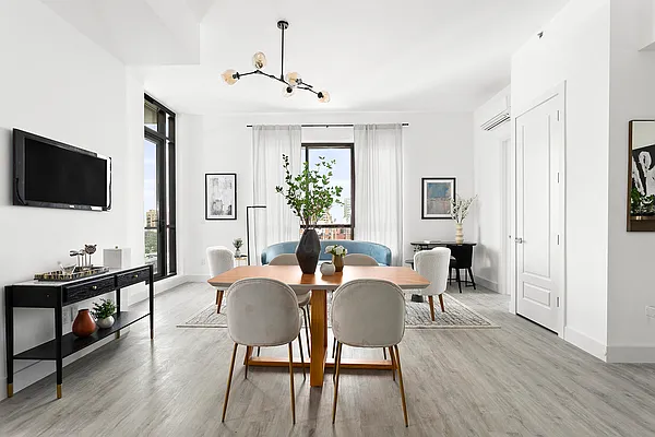 Rented by Compass | media 7