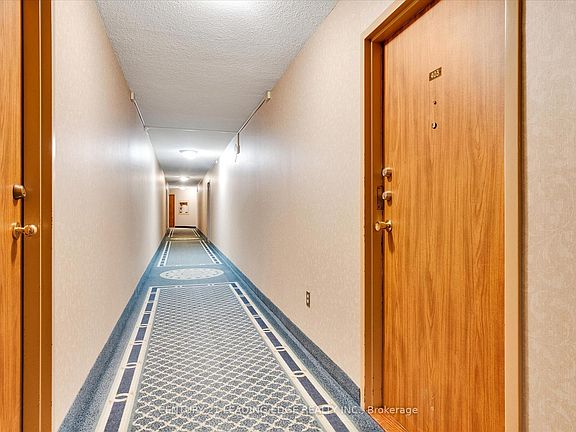 4th image of 121 Trudelle St #403