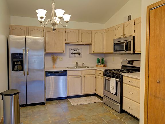 5th image of 3602 Timberbridge Dr