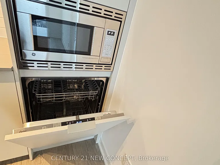3071 Trafalgar Rd #1603 — Photo 17