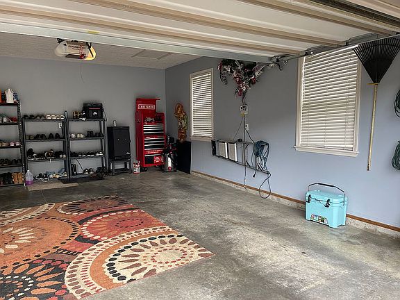 4th image of 5801 Bryanna Ct