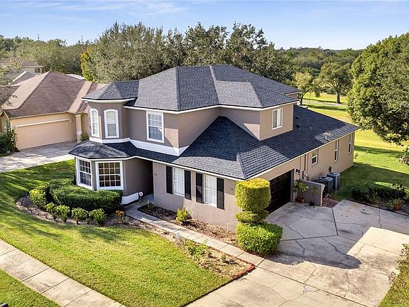 3rd image of 556 Azalea Bloom Dr