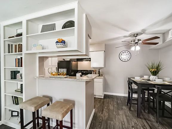 2nd image of 15330 Ella Blvd APT 1018