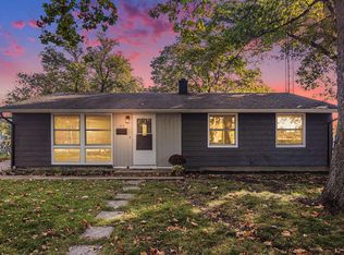 822 Patterson Dr, South Bend, IN