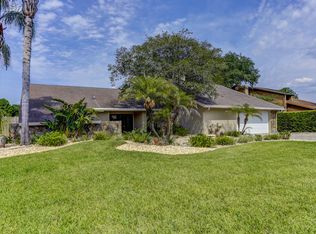 3026 Lake Padgett Dr, Land O Lakes, FL 34639
