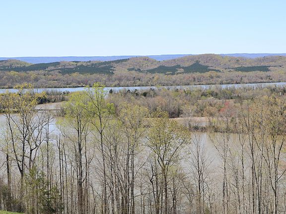 5th image of 0 Mill Dr #42