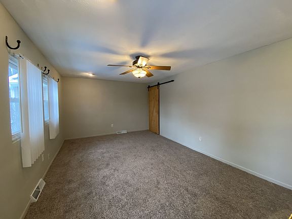 3rd image of 154 N Randolph Ave