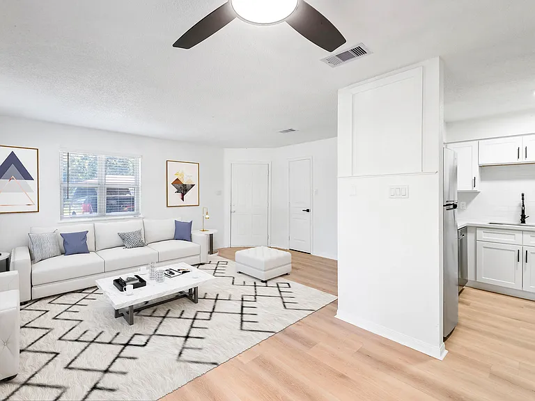 700 Lyle West Ave #A — Photo 26