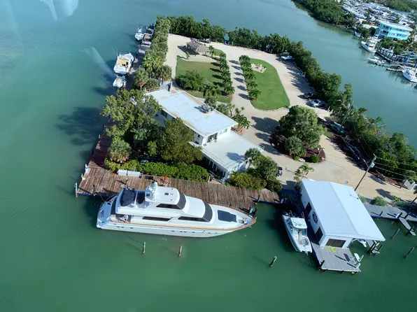 71 Coco Plum Dr, Marathon, FL 33050