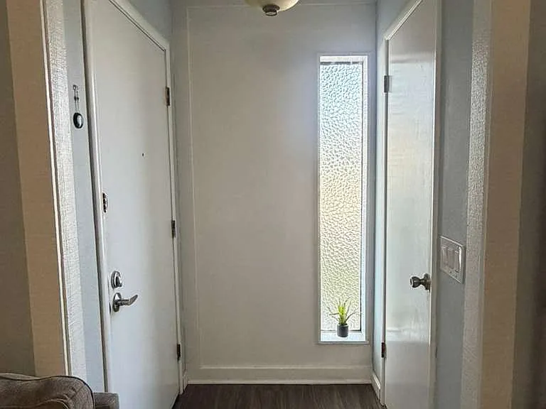 Entryway closet