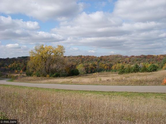 4th image of 7652 Prairie Smoke Blvd S