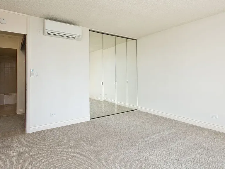 500 University Ave #710-9 — Photo 7