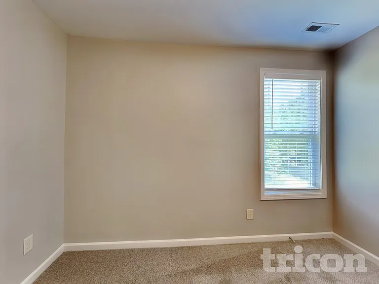 175 Crown Side Dr — Photo 13
