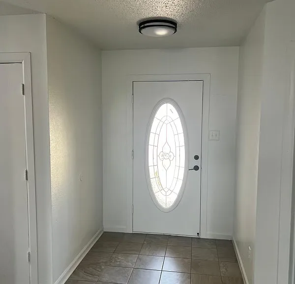 2100 Bliss Rd — Photo 3